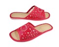 Kapcie damskie ażurowe czerwone z ekologicznej skóry